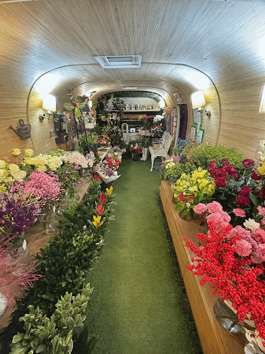 Rulota cu flori - Mihai Bravu